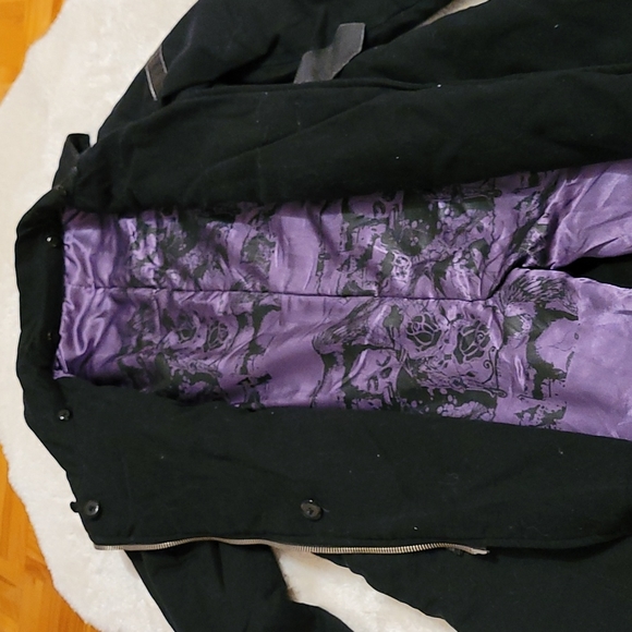Fall and winter jacket! - Picture 5 of 7